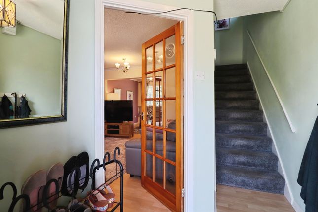 29, Mallards Reach, Cardiff photo 3