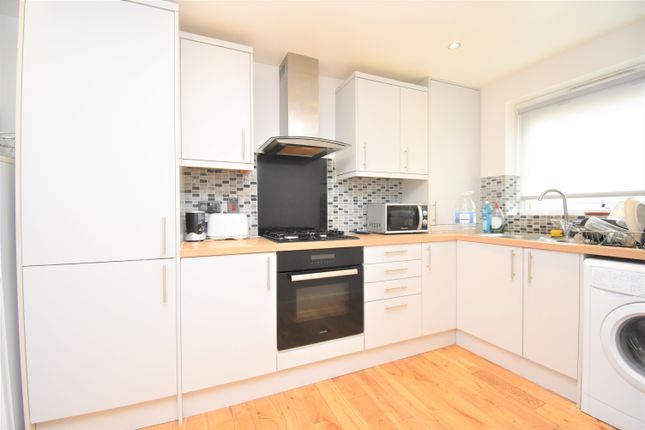 10, Pollard Walk, Sidcup photo 2