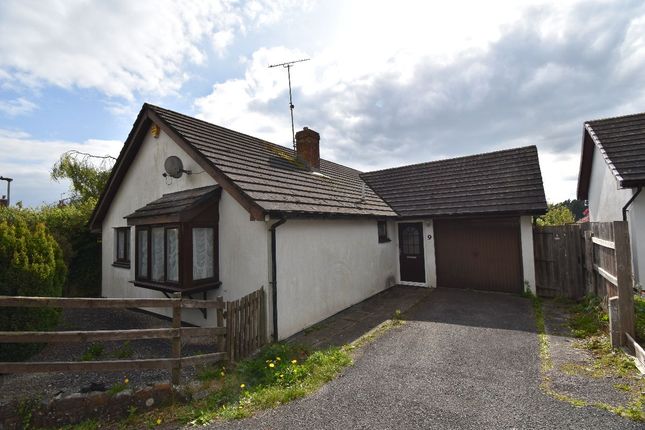 3-bed house on 9 Taw Vale Close, North Tawton, £150,000
