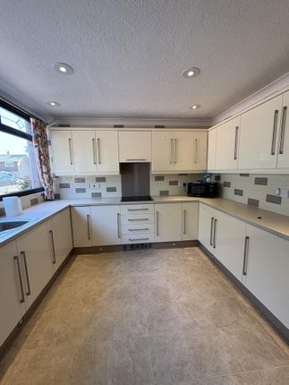 2, Ruskin Avenue, Great Yarmouth photo 4