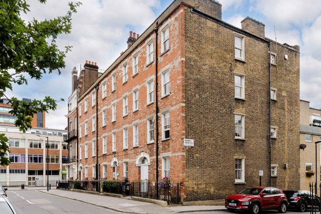 Flat to rent in Bell Street, Marylebone, London