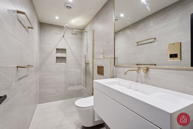 Ground Floor En-Suite