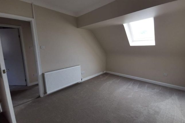 Flat 1, 15-16 Thomas Street, Thomas Street, Chepstow photo 4