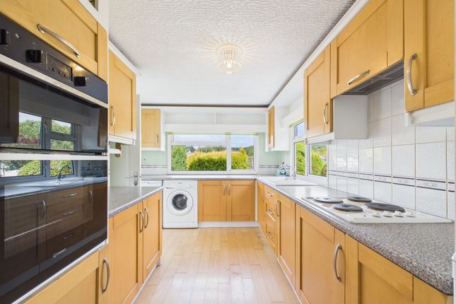36 Cupola Park, Matlock photo 3