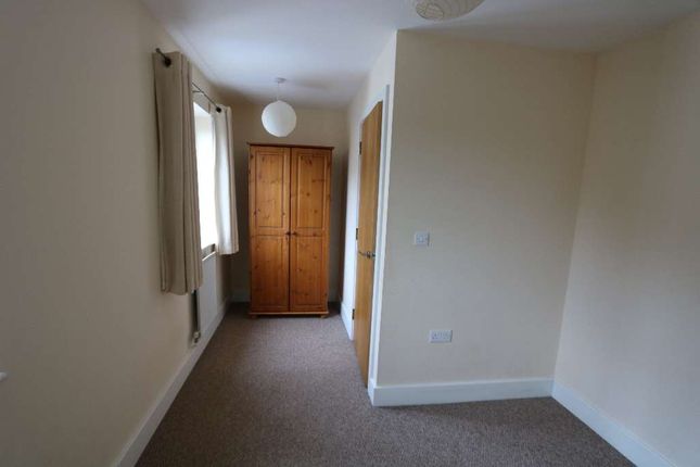 Property to rent in Flagstaff Court, Canterbury