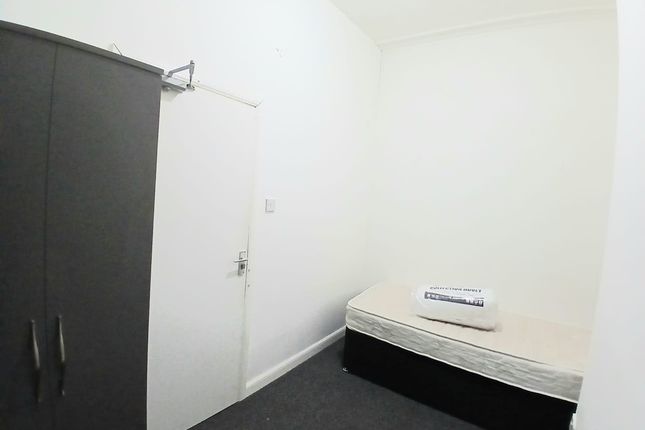 Oxhill Road, Handsworth, Birmingham B21 photo 4