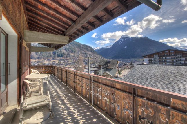 Thumbnail Apartment for sale in 3917, Morzine, France