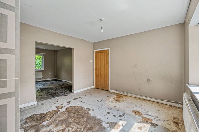 49 Winifred Road, Manchester photo 4