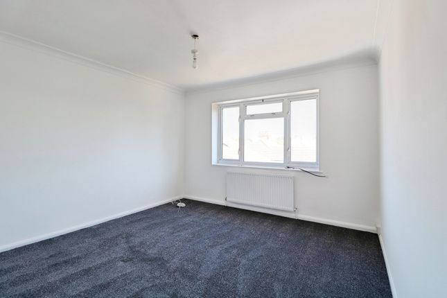 150B, London Road, Benfleet photo 2