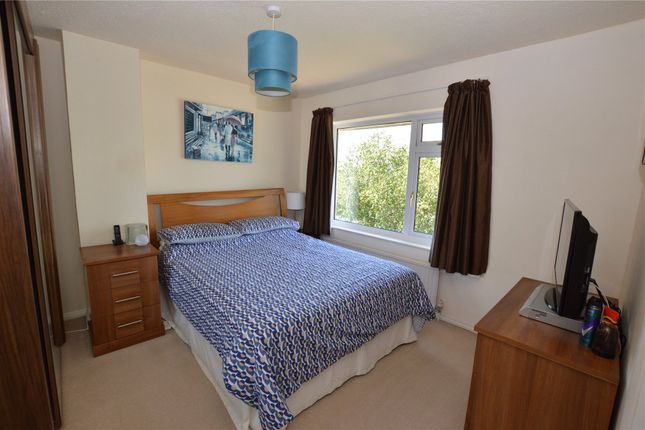51, Padacre Road, Torquay photo 4