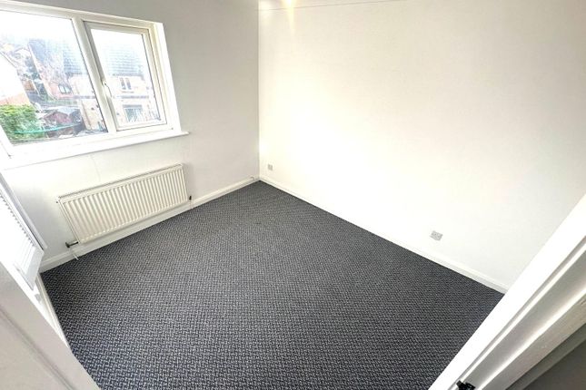 22, BRIDGEND photo 5