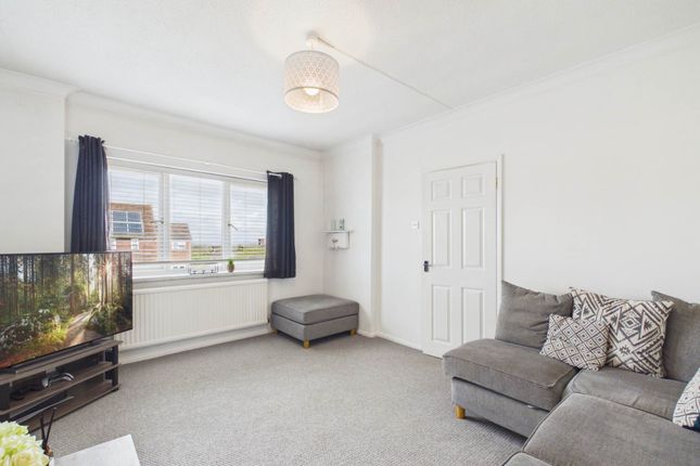 1, Hampden Road, Aylesbury photo 3