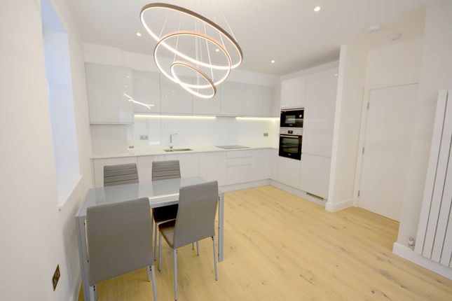 Flat 1, 16, Neeld Crescent, Hendon photo 2