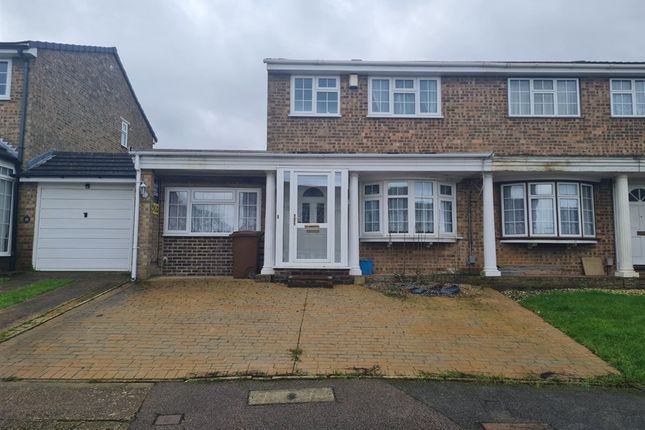 3-bed semi-detached on 17, Croft Close, CHATHAM, £200,000