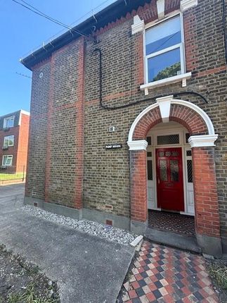 Thumbnail Property to rent in Pump House, Church Road, Corringham