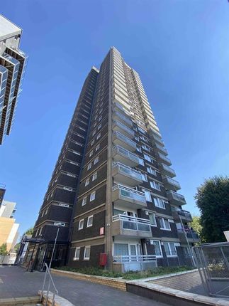 Flat for sale in Shearsmith House, Cable Street