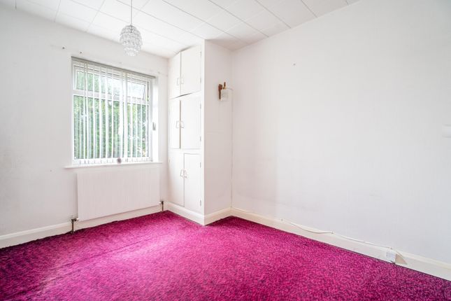 54, Whitestone Drive, York photo 4