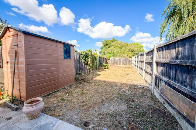 25A, Cotswold Road, Clacton-On-Sea photo 4