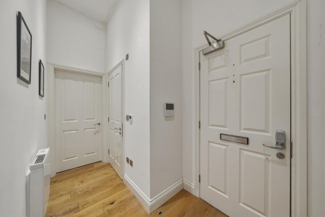 Apt 4, 27, St Marys Gate, Nottingham photo 3