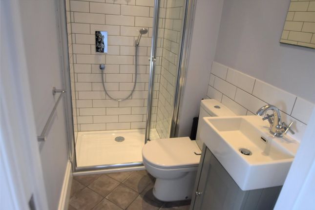 Apartment 12, Melwood House, 143, Slough Road, Slough photo 5