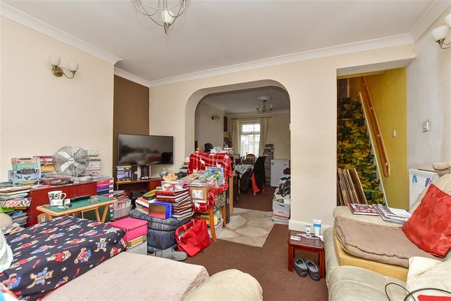 Crown Road, Sittingbourne photo 3