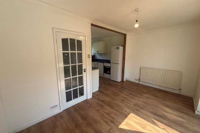 172, Newcastle upon Tyne photo 2