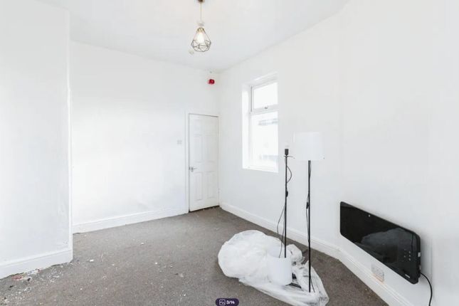 1, Clarendon Road, Blackpool photo 3