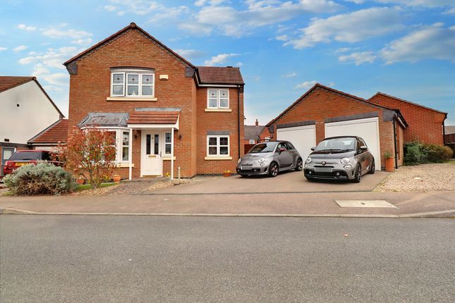 Thumbnail Detached house to rent in Flatford Close, Corby