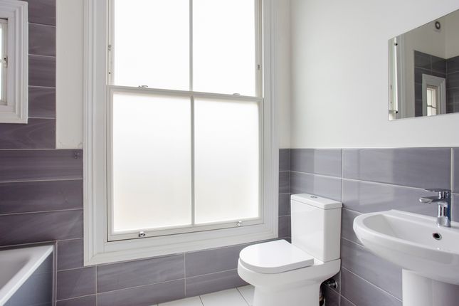 Flat 4, 79, Warwick Avenue, Warwick Avenue photo 4