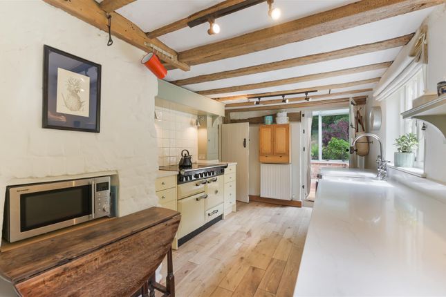 Vine Cottage, Leech Lane, Headley photo 2