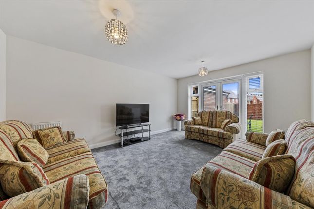 13, Hope Drive, Barton Seagrave photo 4