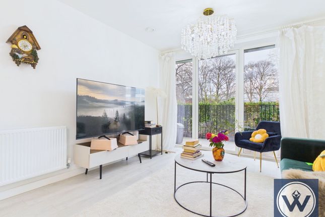 9 Laurina Apartment,10 Carnation Gardens, Nestles Avenue, London photo 3