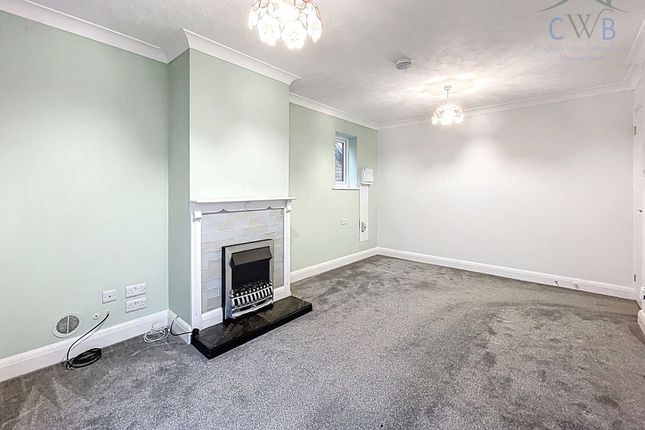12 Hillside Court, Maidstone photo 3