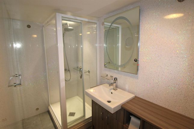 46B, Hanbury Road, Bargoed photo 3