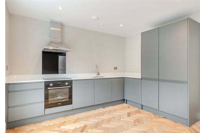 7 Lambert House, Harrogate photo 2