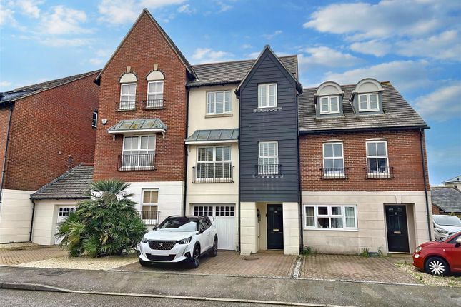 Town house for sale in Admiralty Way, Eastbourne