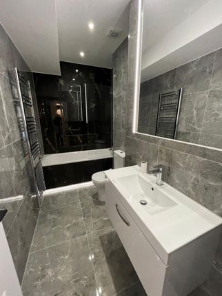 4 Fenton Road, London photo 5