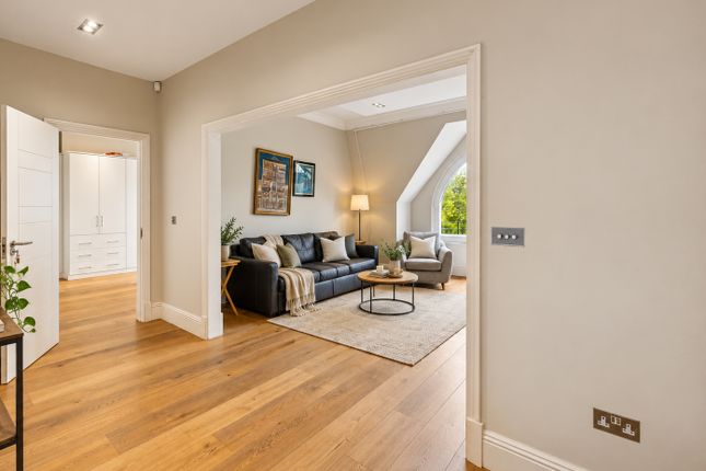 20,, Hanover Gate Mansions, Park Road, Regent's Park, London photo 3