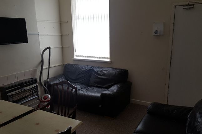 Room to rent in Clifton Road, Balsall Heath, Birmingham