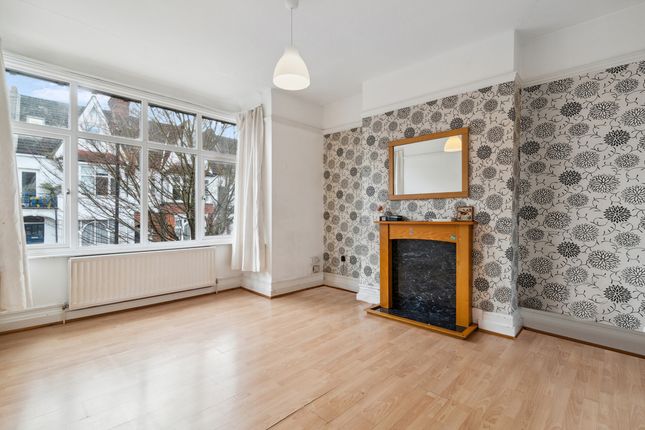 Flat for sale in Broxholm Road, London