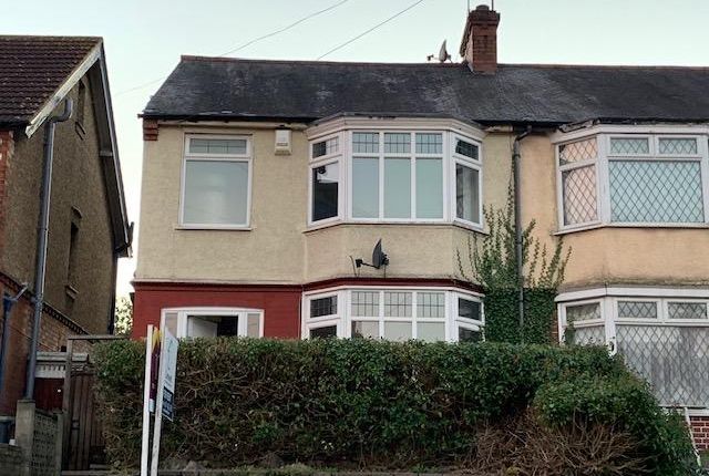 Semi-detached house to rent in Park Street, Luton