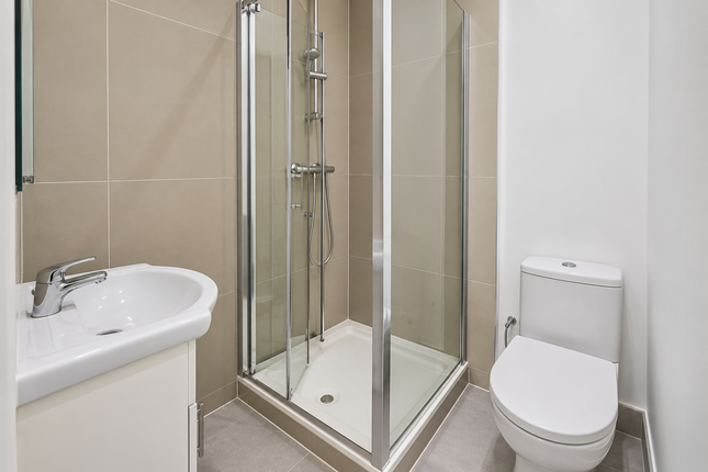 Flat 106, Creswick Road, London, W3 9EZ, London photo 4