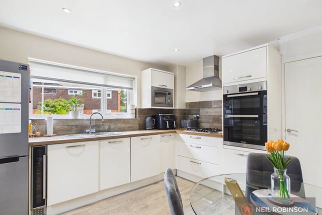 32, Larkhill, Skelmersdale photo 2