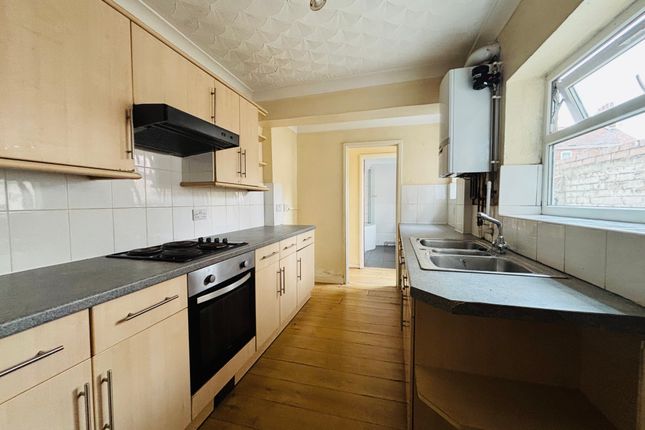 64, Harley Road, Great Yarmouth photo 4