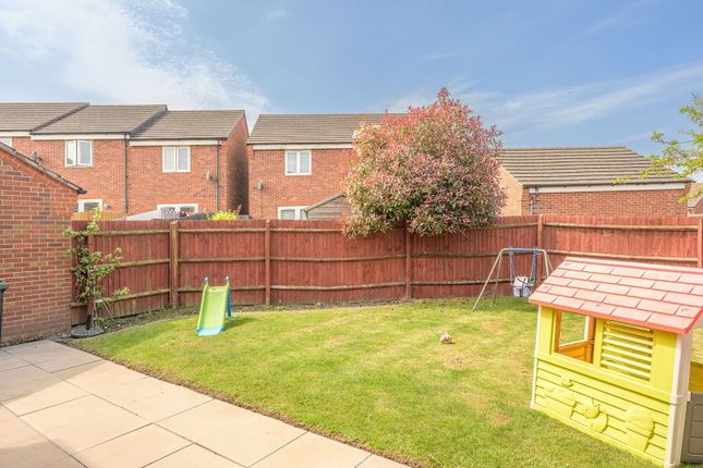 1, Rushlight Gardens, Kingswinford photo 2