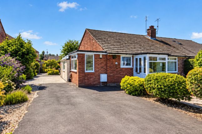 2-bed bungalow on 1, Kings Gardens, Trowbridge, £260,000