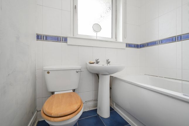 Terraced house for sale in 112 Broughton Road, Broughton, Edinburgh