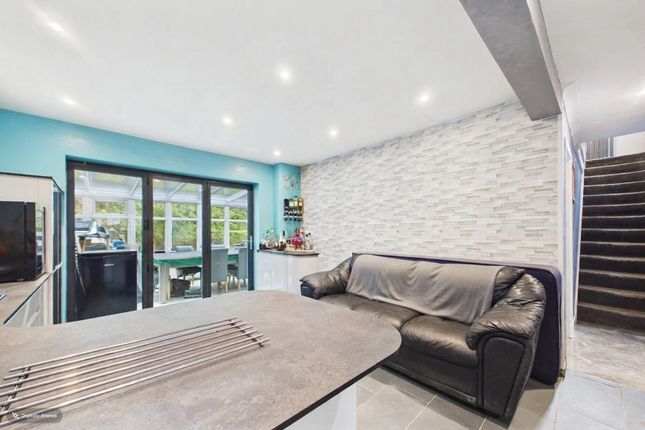 St. Andrews Place, Brentwood photo 2