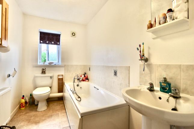 22 Plynlimon Avenue, Newport photo 4