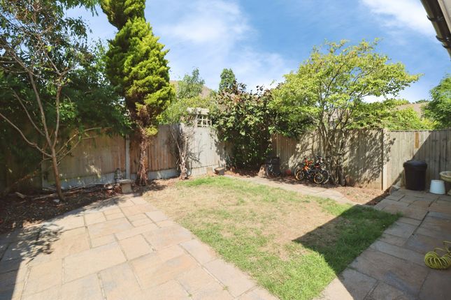 32, Windmill Lane, Avon photo 3